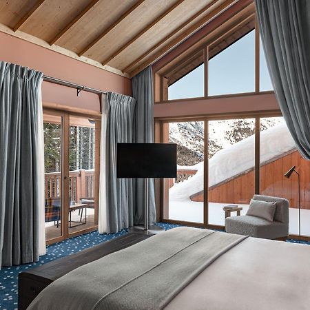 Hotel Le Coucou メリベル エクステリア 写真