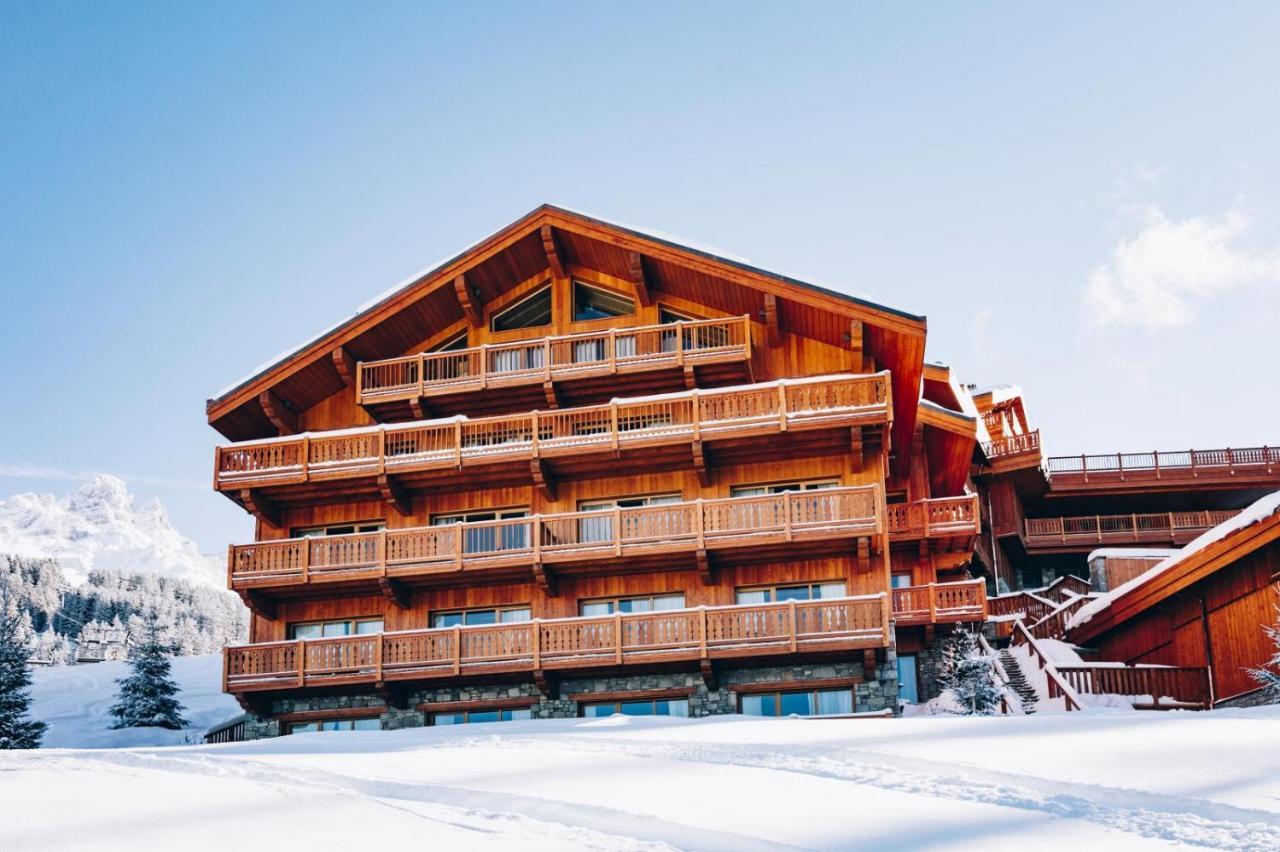Hotel Le Coucou メリベル エクステリア 写真