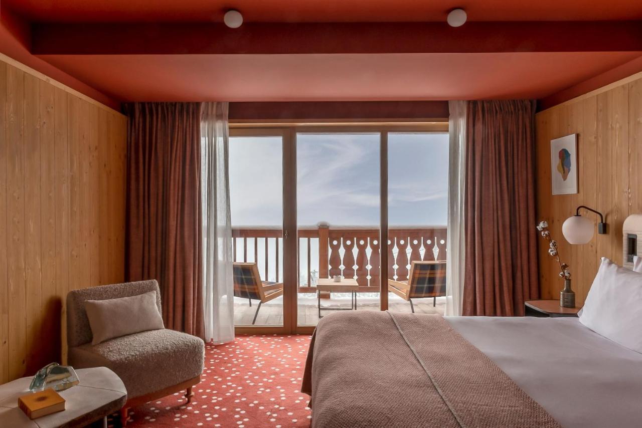 Hotel Le Coucou メリベル エクステリア 写真