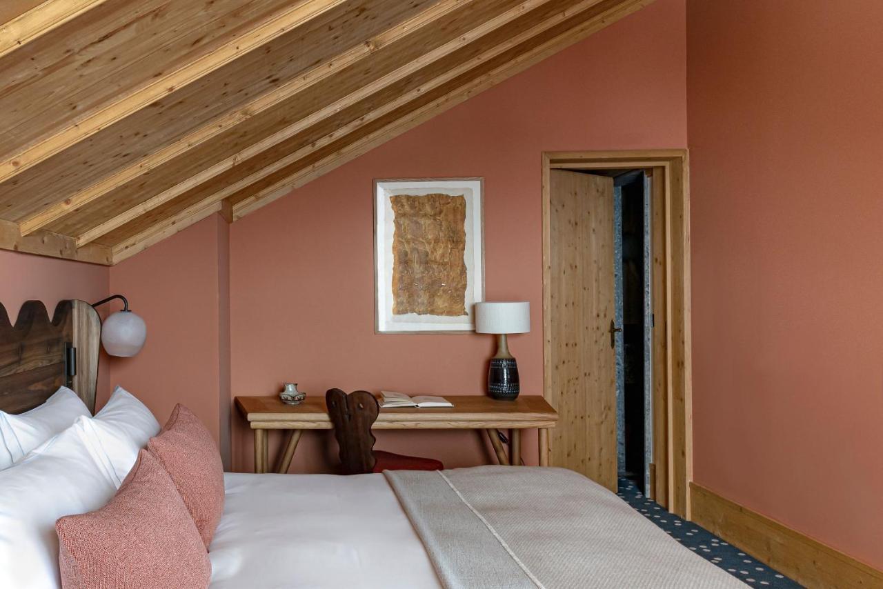 Hotel Le Coucou メリベル エクステリア 写真