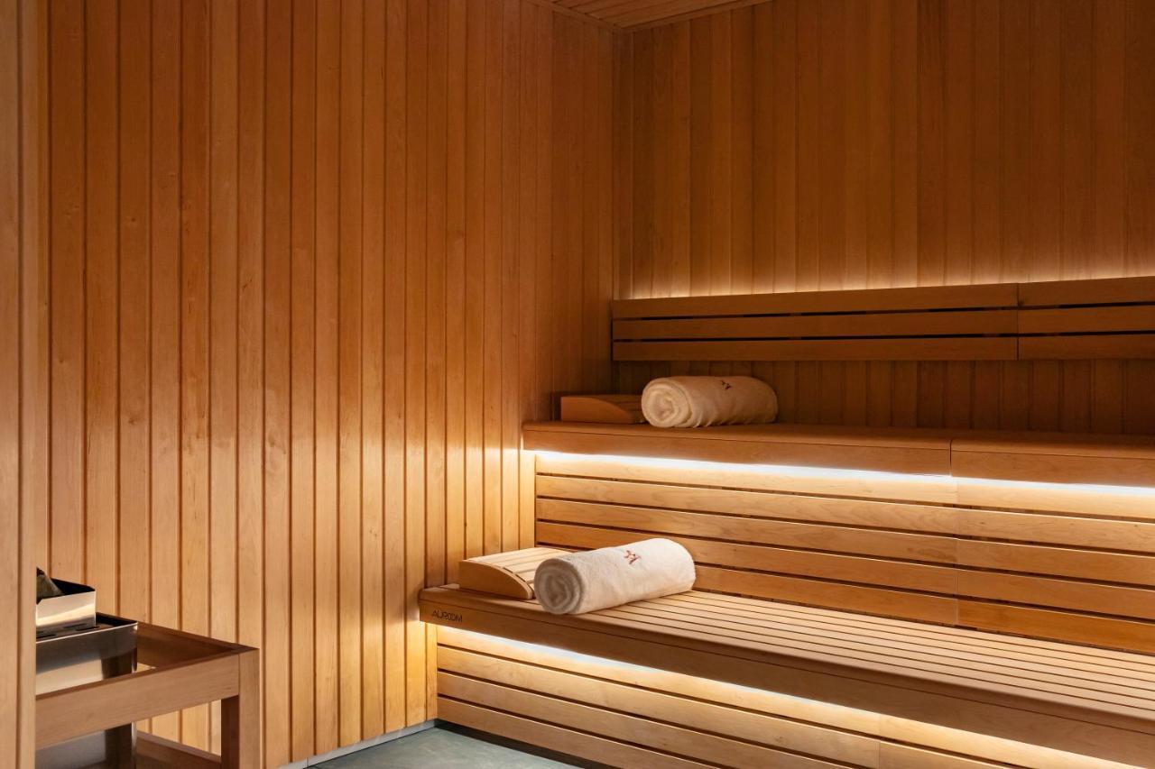 Hotel Le Coucou メリベル エクステリア 写真
